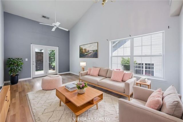 121 Fox Creek Drive, Woodstock, GA 30188