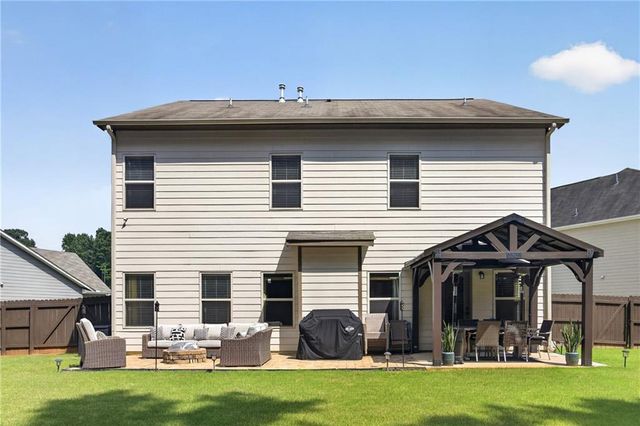 496 Berkleigh Trails Drive, Hiram, GA 30141