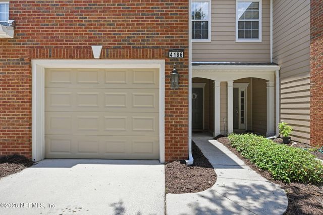 4186 MARBLEWOOD Lane, Jacksonville, FL 32216