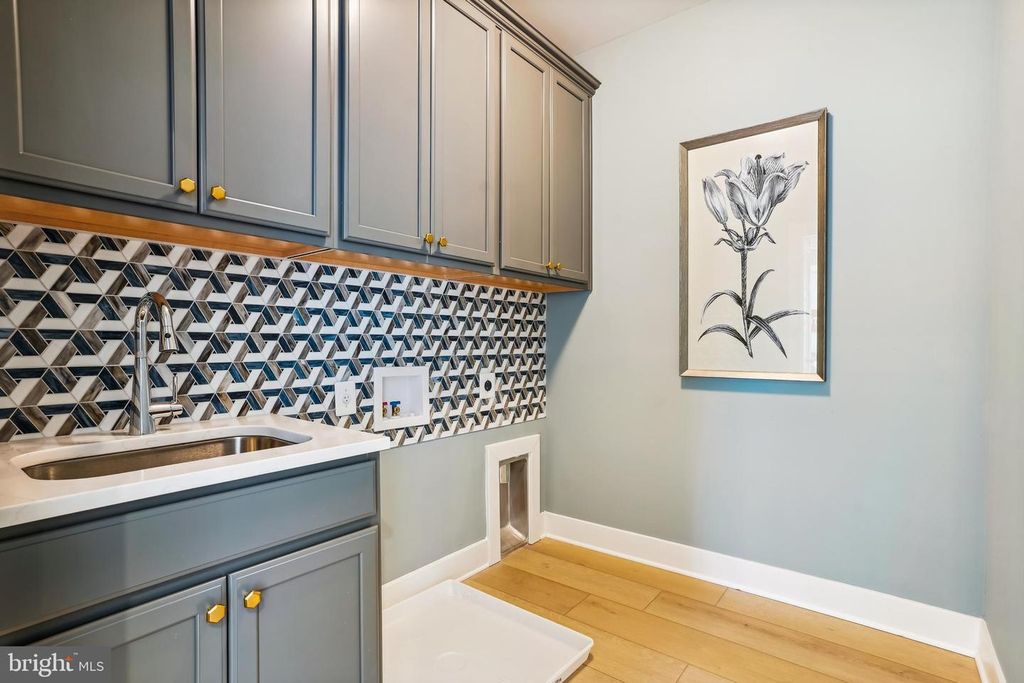 Image 32 of property listing at 16611 MAYLON CT, Brandywine, MD 20613