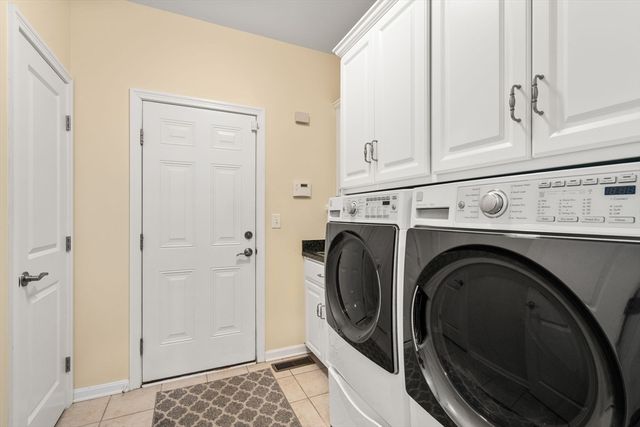 5 Heartwood Way 123, Hopkinton, MA 01748