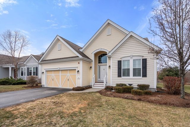 5 Heartwood Way 123, Hopkinton, MA 01748