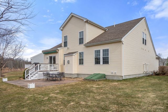 5 Heartwood Way 123, Hopkinton, MA 01748