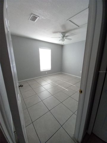 5724 N LINCOLN AVENUE C, Tampa, FL 33614