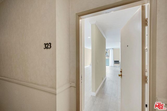 11645 Montana Avenue 323, Los Angeles, CA 90049