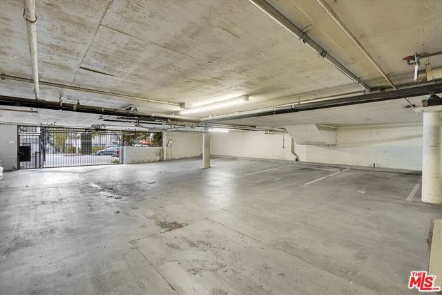 11645 Montana Avenue 323, Los Angeles, CA 90049