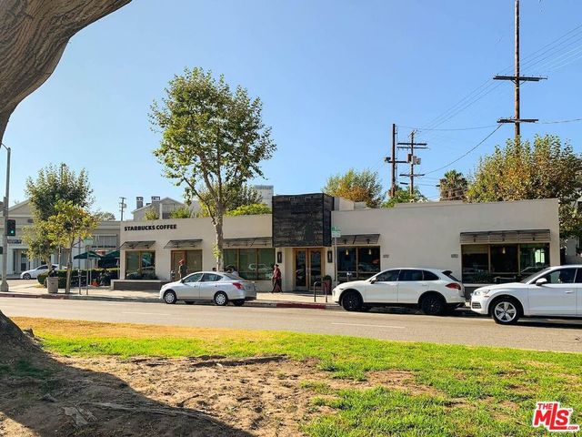 11645 Montana Avenue 323, Los Angeles, CA 90049