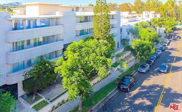 11645 Montana Avenue 323, Los Angeles, CA 90049