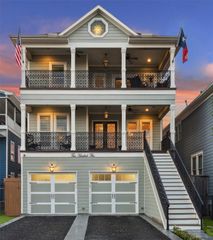 205 W 24th Street, Houston, TX 77008