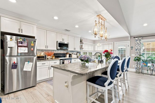 320 Smallwood Court, Wilmington, NC 28411