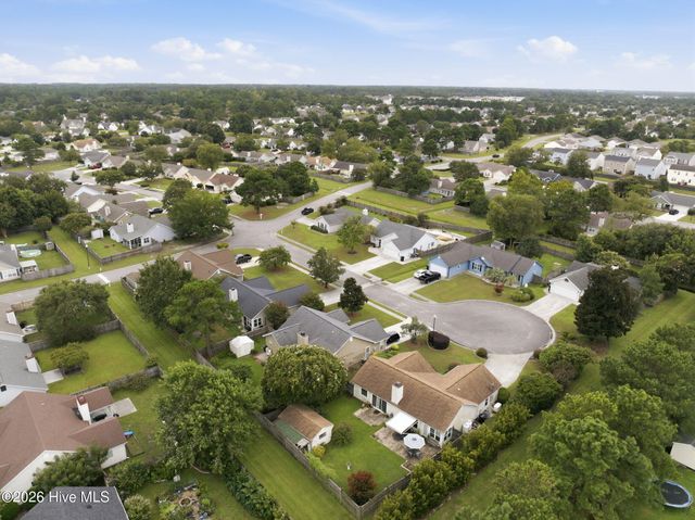 320 Smallwood Court, Wilmington, NC 28411