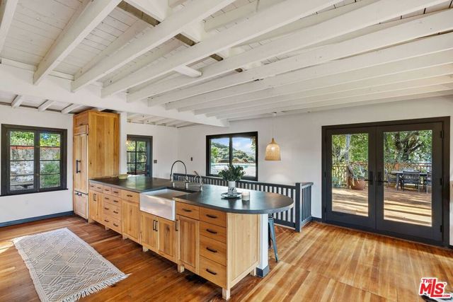 1551 Penny Road, Topanga, CA 90290