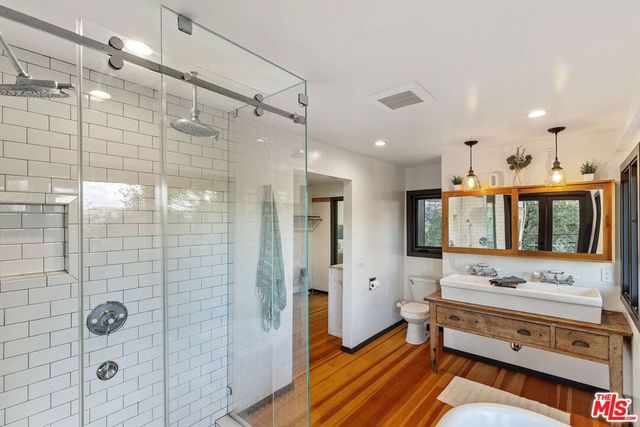 1551 Penny Road, Topanga, CA 90290