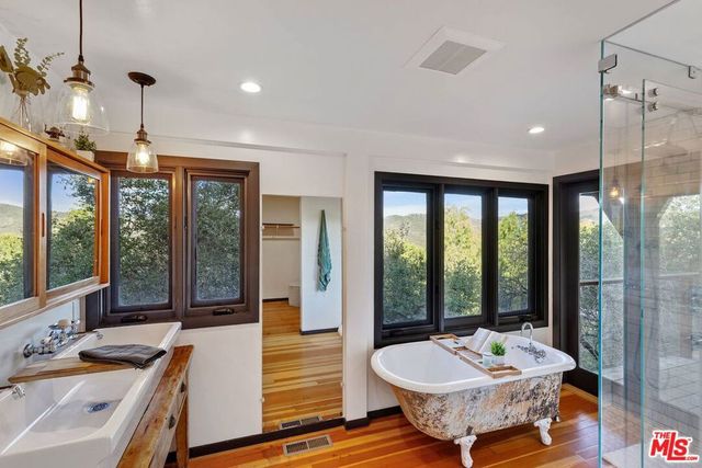 1551 Penny Road, Topanga, CA 90290