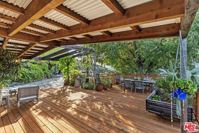 1551 Penny Road, Topanga, CA 90290