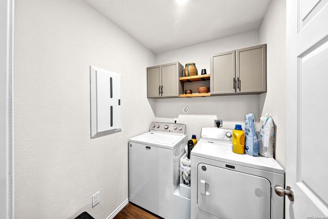 531 Wild Olive Way, San Antonio, TX 78219