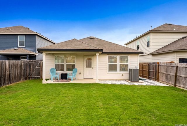 531 Wild Olive Way, San Antonio, TX 78219