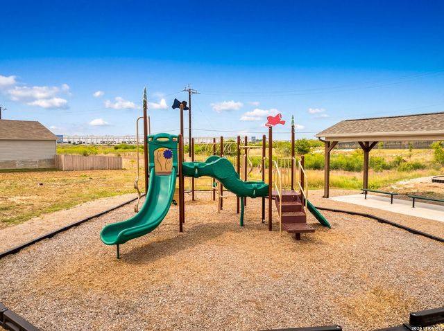 531 Wild Olive Way, San Antonio, TX 78219