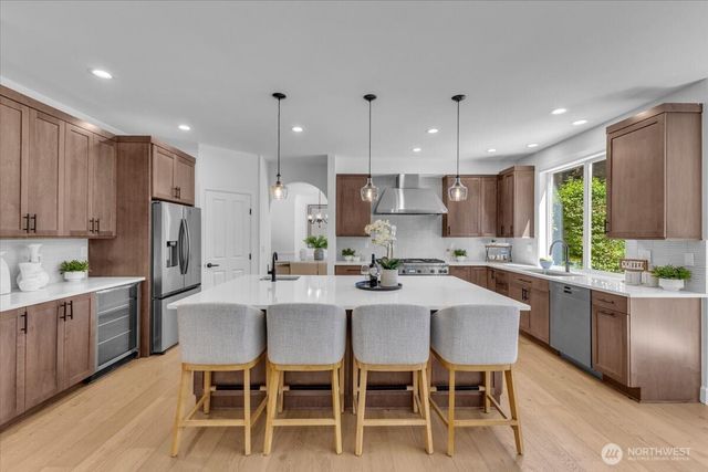 21119 SE 5th st, Sammamish, WA 98074