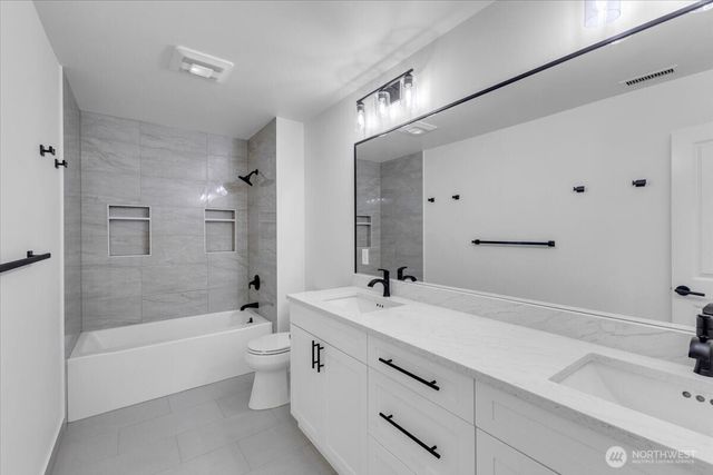 21119 SE 5th st, Sammamish, WA 98074