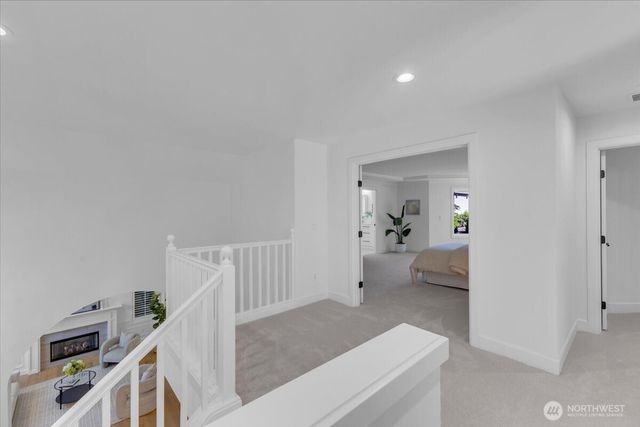 21119 SE 5th st, Sammamish, WA 98074