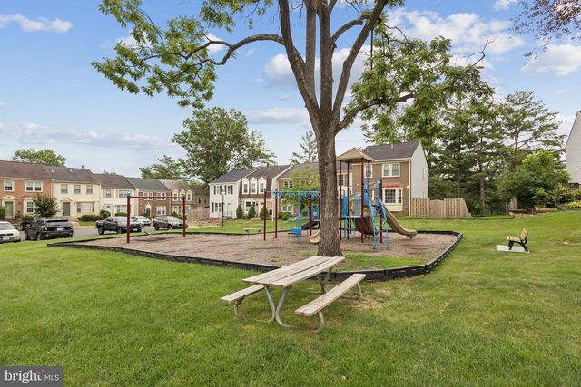 5524 LAKEWHITE CT, Fairfax, VA 22032
