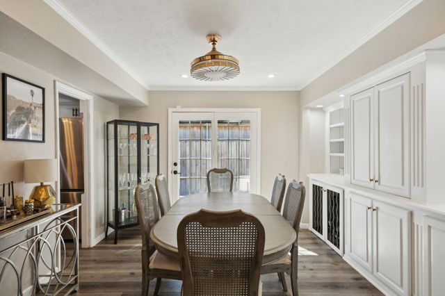 4023 Wycliff Avenue 104, Dallas, TX 75219