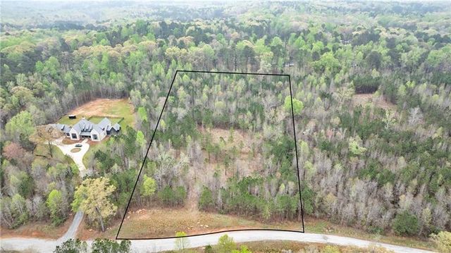 8385 Serenbe Road, Chattahoochee Hills, GA 30268