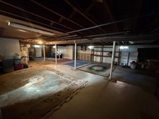 28 Fisher St, Walpole, MA 02081