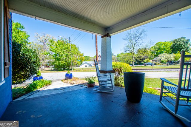 416 W Montgomery Street, Villa Rica, GA 30180