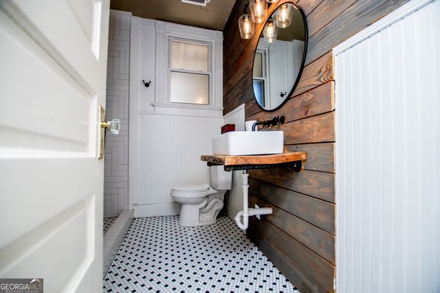 416 W Montgomery Street, Villa Rica, GA 30180