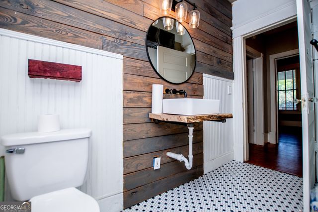 416 W Montgomery Street, Villa Rica, GA 30180