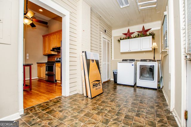 416 W Montgomery Street, Villa Rica, GA 30180