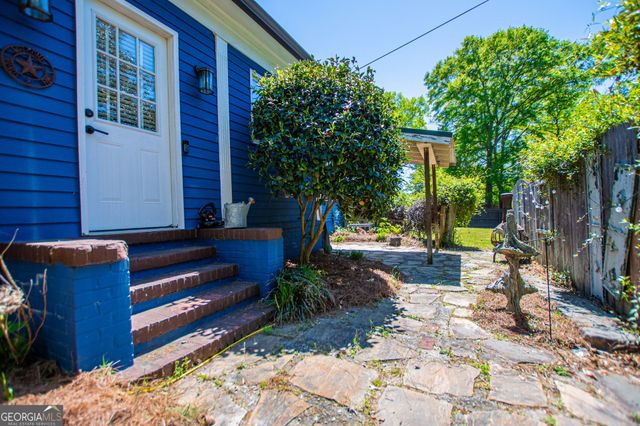 416 W Montgomery Street, Villa Rica, GA 30180