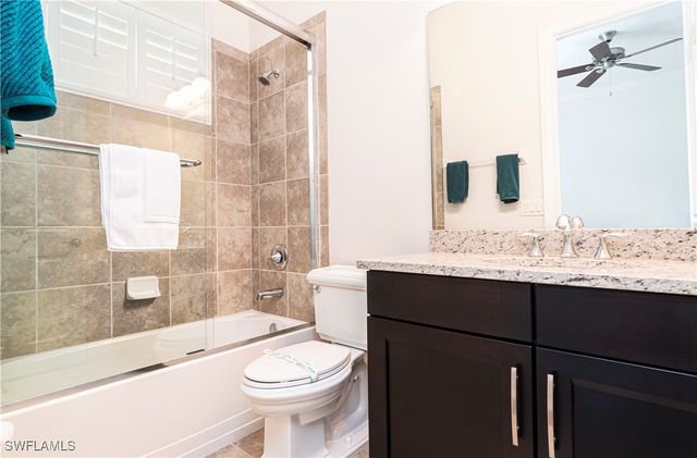 9287 Chiasso Cove CT, Naples, FL 34114