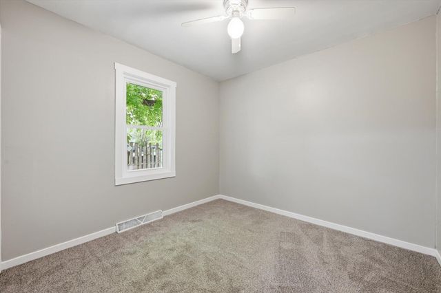 3140 4TH Avenue, Council Bluffs, IA 51501
