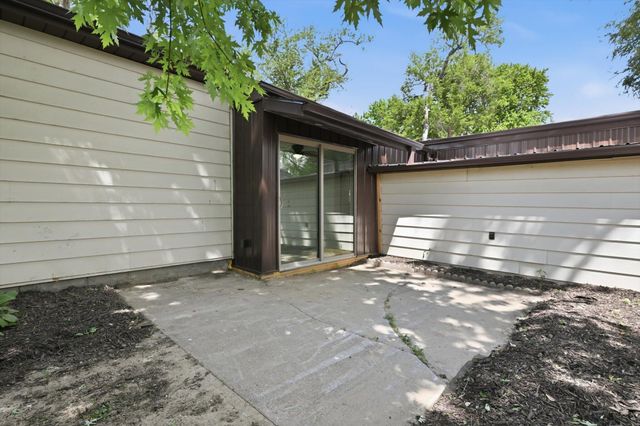 3140 4TH Avenue, Council Bluffs, IA 51501