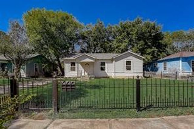 7729 Hillard Drive, Dallas, TX 75217