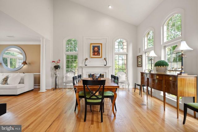 11110 TOMMYE LN, Reston, VA 20194