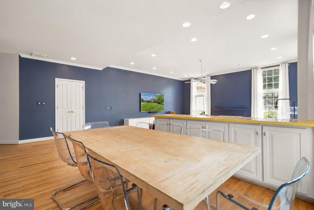 11110 TOMMYE LN, Reston, VA 20194