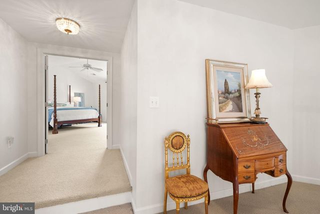 11110 TOMMYE LN, Reston, VA 20194