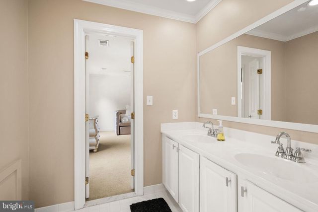 11110 TOMMYE LN, Reston, VA 20194