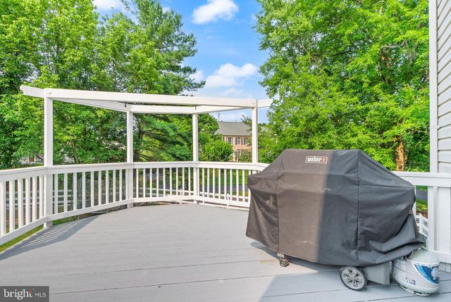 11110 TOMMYE LN, Reston, VA 20194