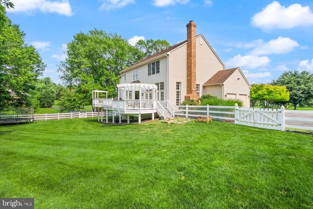 11110 TOMMYE LN, Reston, VA 20194