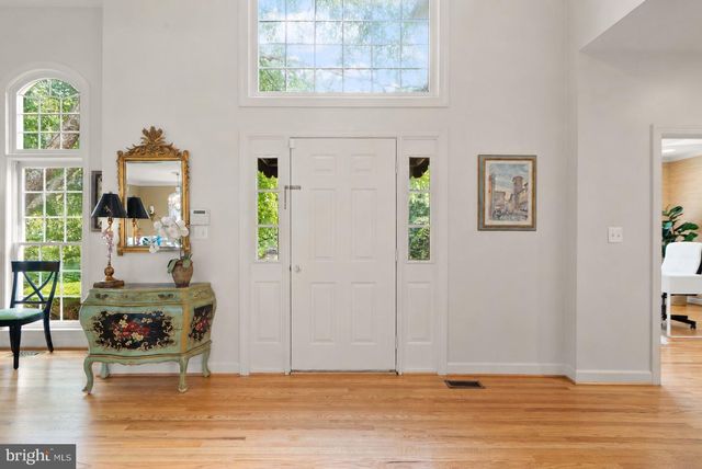 11110 TOMMYE LN, Reston, VA 20194