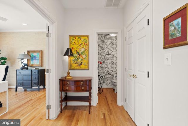 11110 TOMMYE LN, Reston, VA 20194