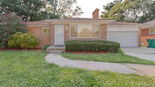 23805 Johnston Avenue, Eastpointe, MI 48021