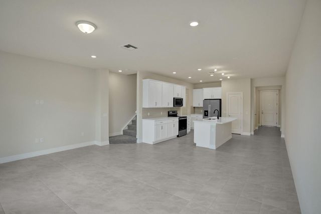 4841 Chantilly Road, Lake Worth, FL 33467