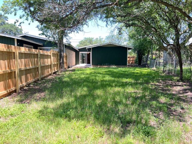 2305 Western Trails BLVD A, Austin, TX 78745