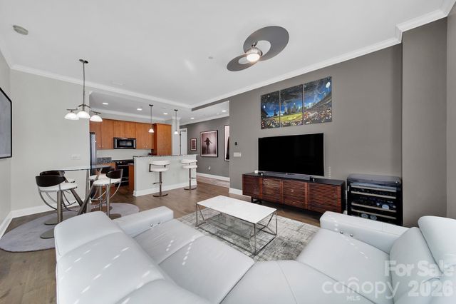 230 S Tryon Street 1004, Charlotte, NC 28202